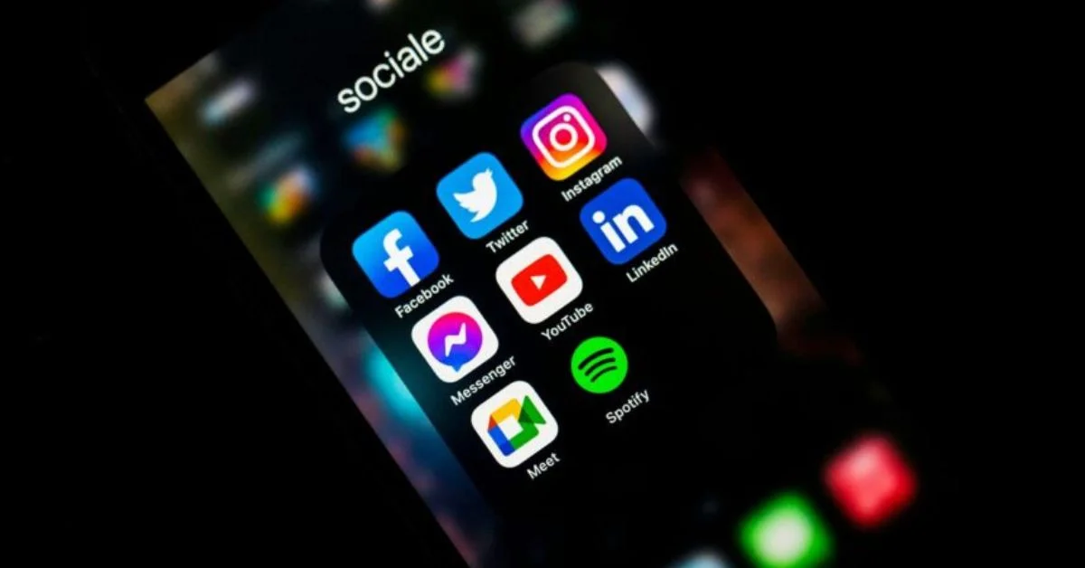 Luther Social Media Maven Keezy.co