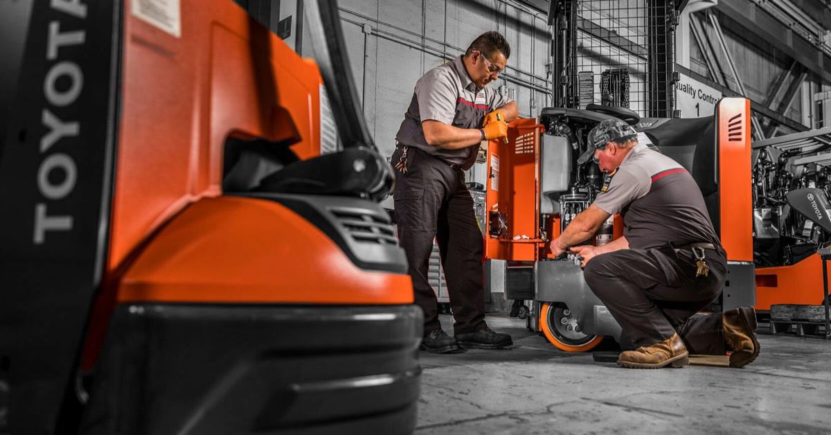 Forklift Servicing